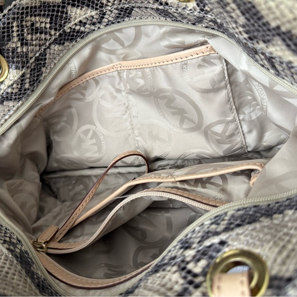 Michael Kors Tan Snake Print Tote Bag - Picture 11 of 16
